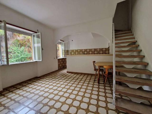Appartamento in vendita a Lanuvio RM