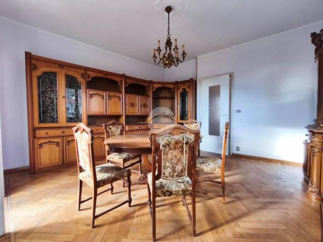 Appartamento in vendita a Lanzo Torinese TO