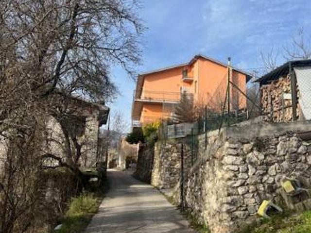 Appartamento in vendita a L'Aquila AQ