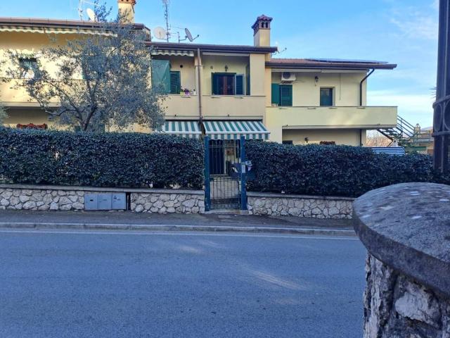 Appartamento in vendita a Lariano RM