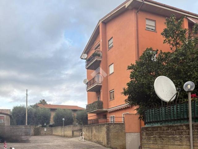Appartamento in vendita a Lariano RM