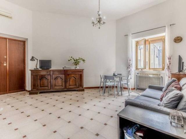 Appartamento in vendita a Latina