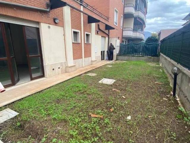 Appartamento in vendita a Latina via Dell'Irto, Latina Scalo