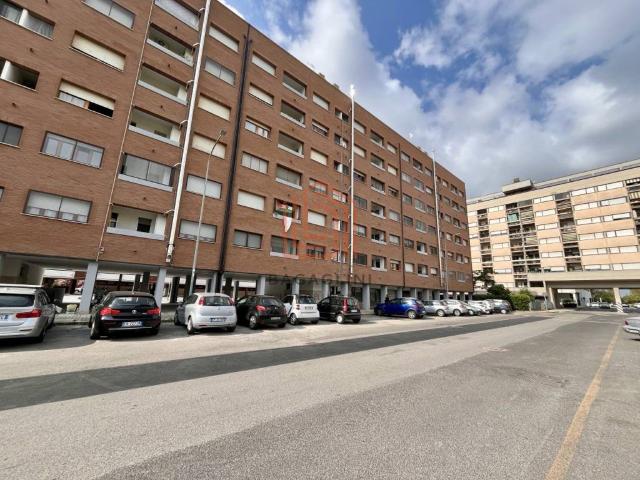 Appartamento in vendita a Latina LT