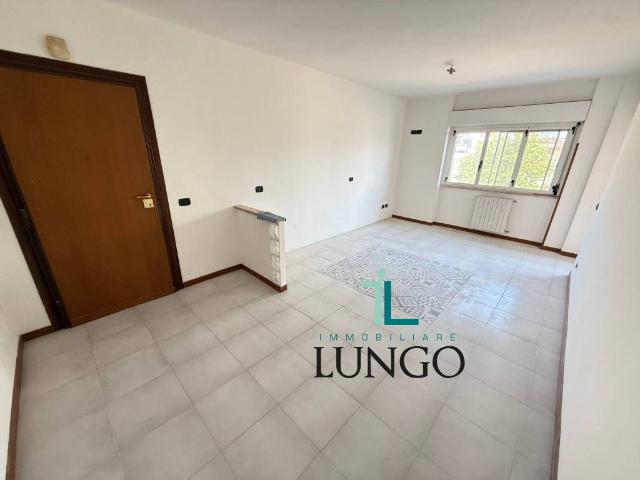Appartamento in vendita a Latina LT