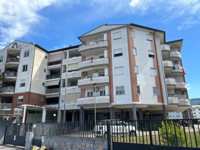 Appartamento in vendita a Latina LT