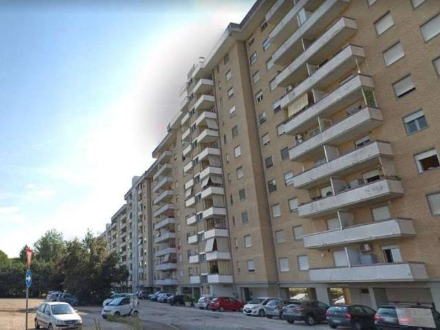 Appartamento in vendita a Latina LT