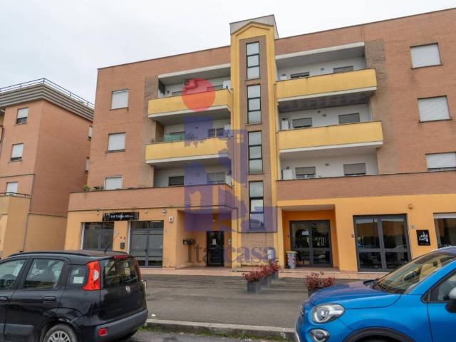 Appartamento in vendita a Latina LT