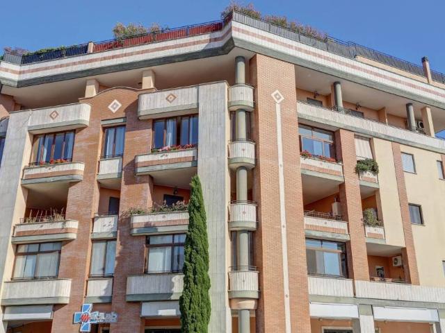 Appartamento in vendita a Latina LT