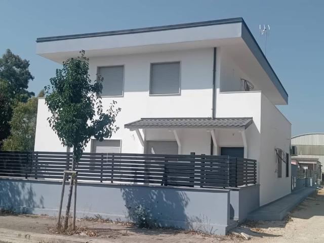 Appartamento in vendita a Latina LT