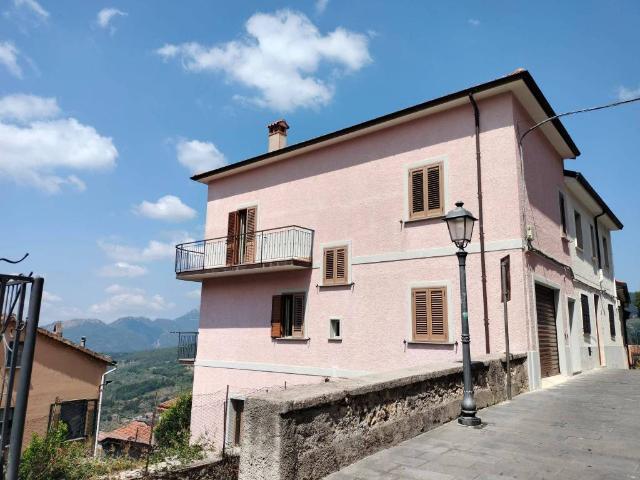 Appartamento in vendita a Laurino SA