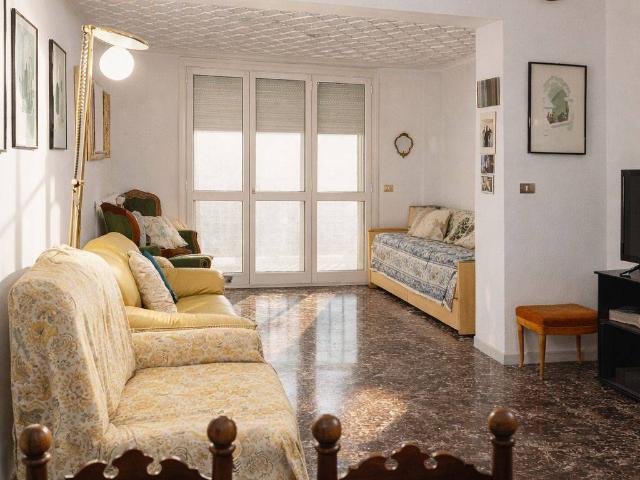 Appartamento in vendita a Lavagna GE