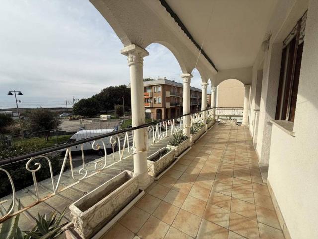 Appartamento in vendita a Lavagna GE