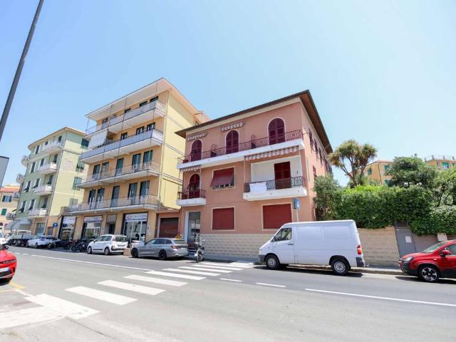 Appartamento in vendita a Lavagna GE