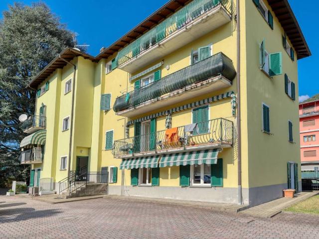 Appartamento in vendita a Lavena Ponte Tresa VA