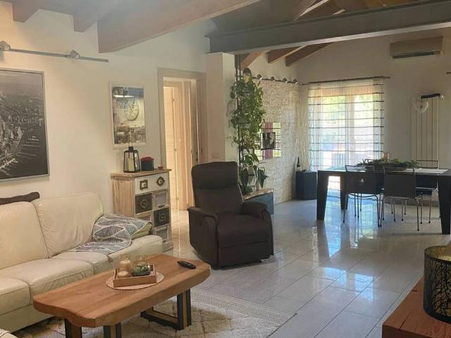Appartamento in vendita a Lavena Ponte Tresa VA