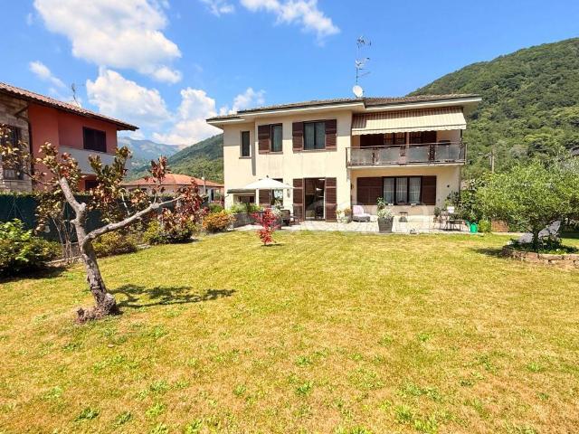 Appartamento in vendita a Lavena Ponte Tresa via Luino, 92