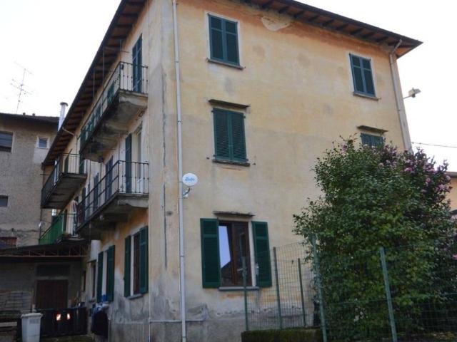 Appartamento in vendita a Laveno Mombello VA