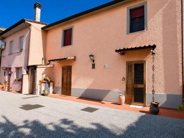 Appartamento in vendita a Le Casine Casciana Terme Lari 114 mq Rif: 1413675