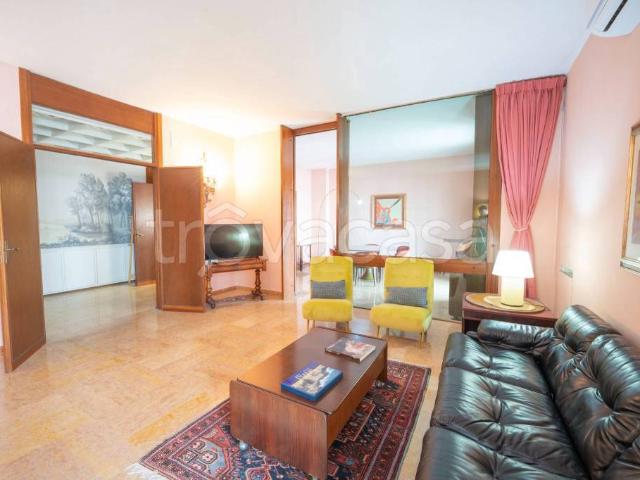 Appartamento in vendita a Lecce, Mazzini