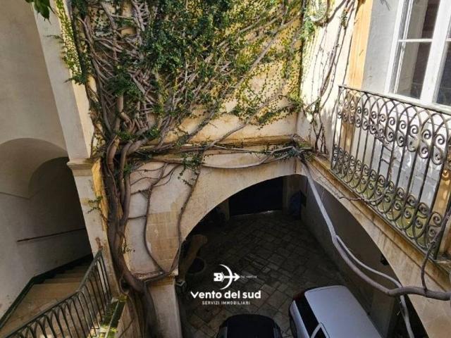 Appartamento in vendita a Lecce LE