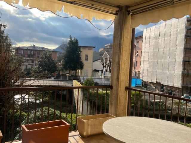 Appartamento in vendita a Lecco LC