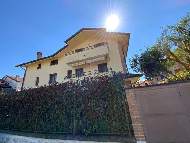 Appartamento in vendita a Legnano MI
