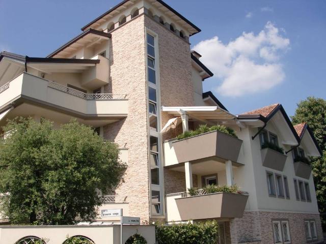 Appartamento in vendita a Legnano MI