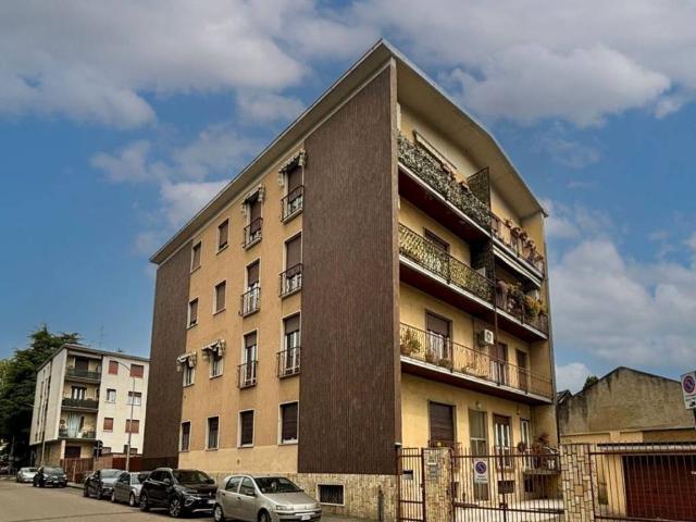 Appartamento in vendita a Legnano MI