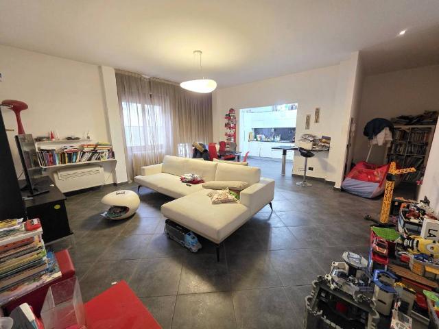 Appartamento in vendita a Legnano MI