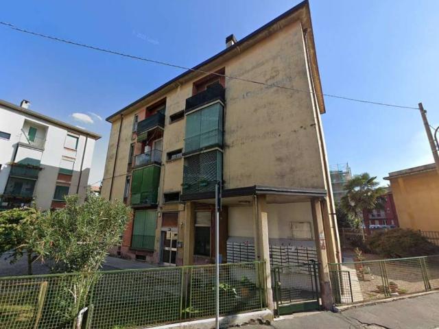 Appartamento in vendita a Legnano MI