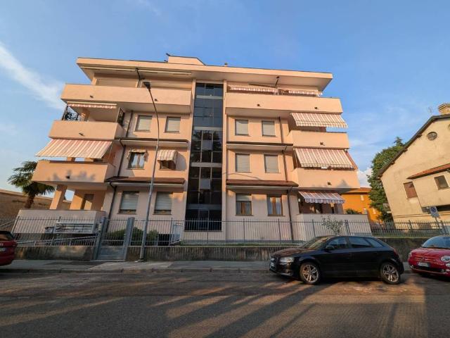 Appartamento in vendita a Legnano MI