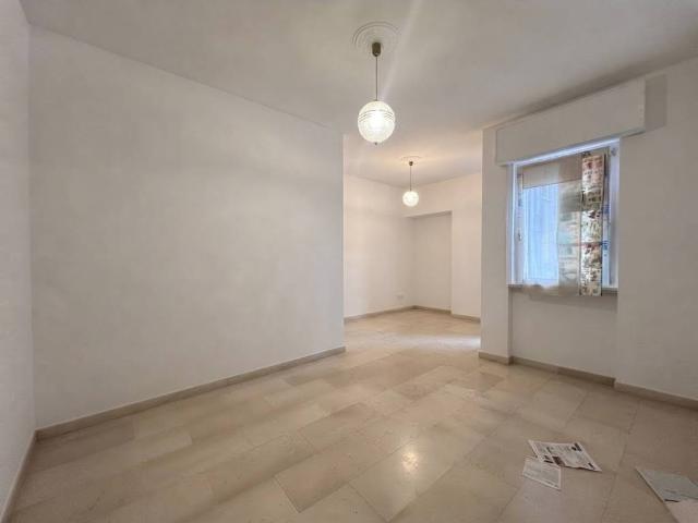 Appartamento in vendita a Legnano MI