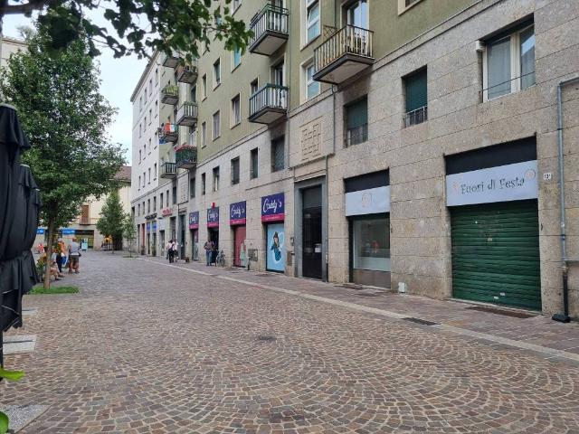 Appartamento in vendita a Legnano MI