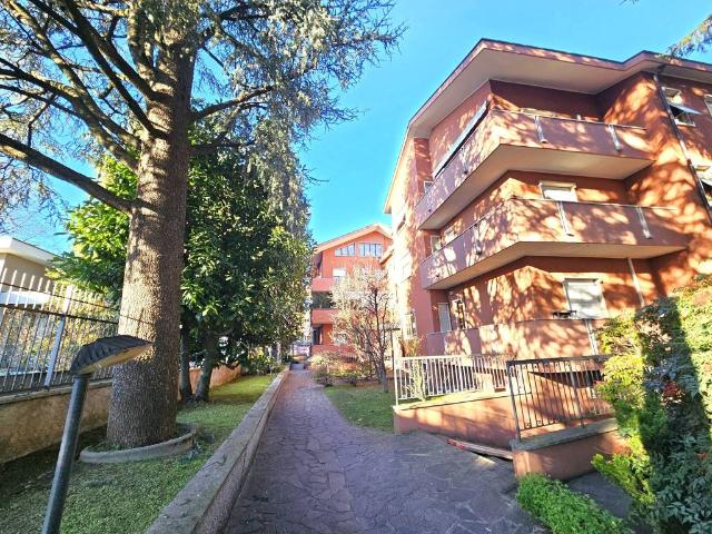Appartamento in vendita a Legnano MI