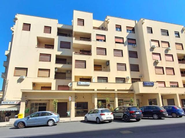 Appartamento in vendita a Lentini SR