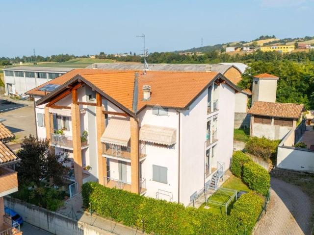 Appartamento in vendita a Lesignano de' Bagni PR