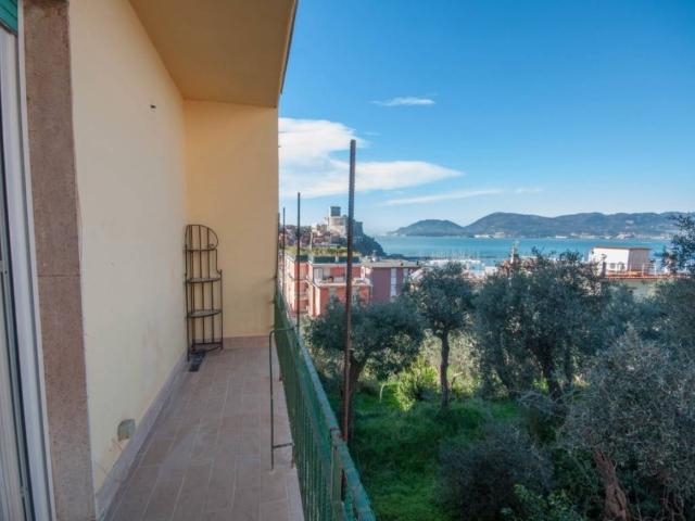 Appartamento in vendita a Lerici SP