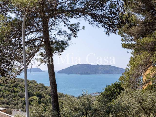 Appartamento in vendita a Lerici SP