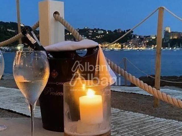 Appartamento in vendita a Lerici SP
