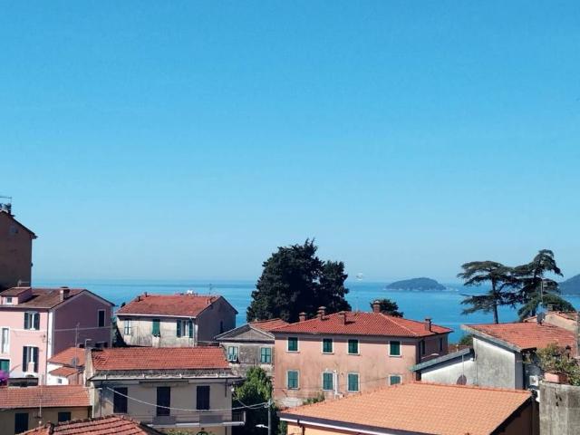 Appartamento in vendita a Lerici SP