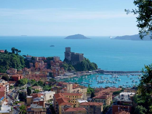 Appartamento in vendita a Lerici SP
