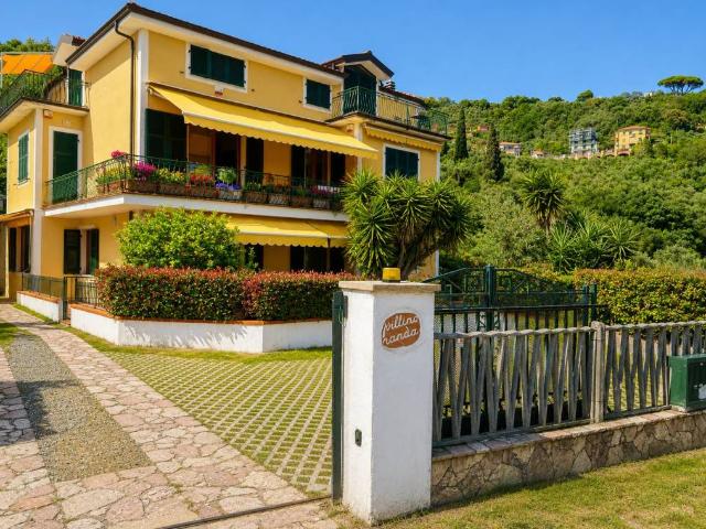 Appartamento in vendita a Lerici SP