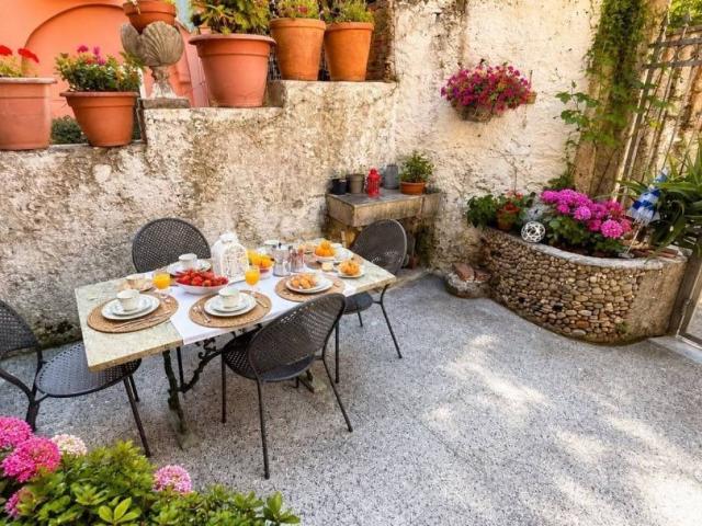 Appartamento in vendita a Lerici SP