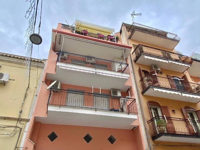 Appartamento in vendita a Letojanni ME