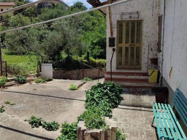 Appartamento in vendita a Lettopalena CH
