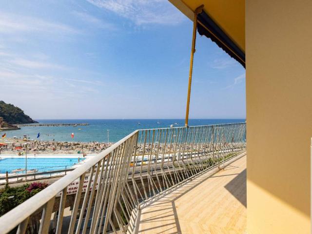 Appartamento in vendita a Levanto SP