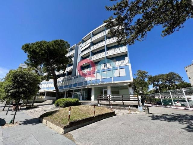 Appartamento in vendita a Lignano Pineta, Lignano Sabbiadoro
