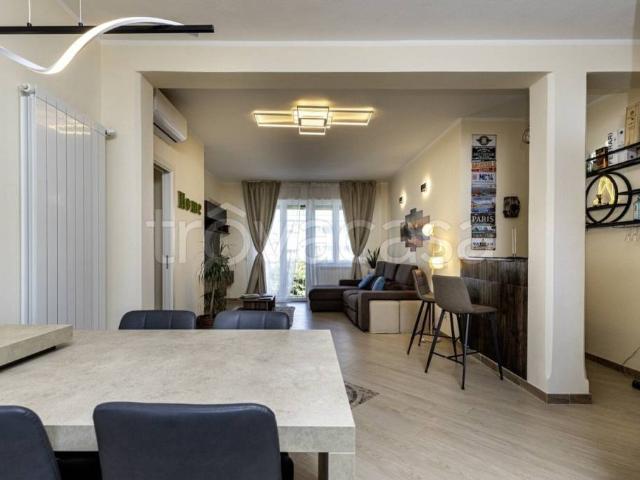 Appartamento in vendita a Lido di Camaiore, Camaiore