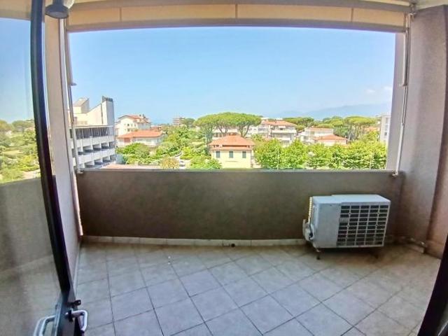 Appartamento in vendita a Lido di Camaiore Camaiore 50 mq Rif: 1333975